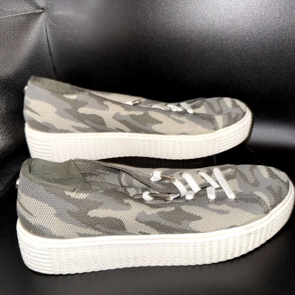 Madden NYC Green Camo Slip-On Sneakers – Women’s Size 7.5 US